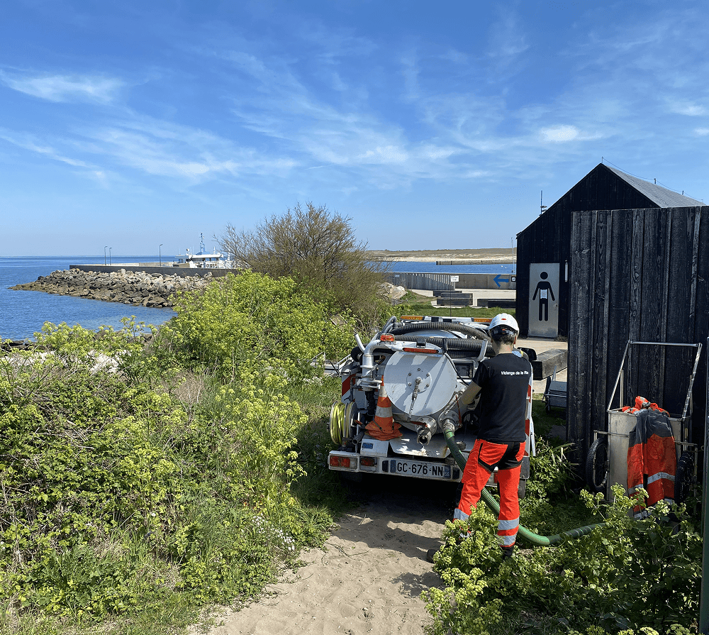 Intervention vidange et débouchage en bord de mer, Morbihan
